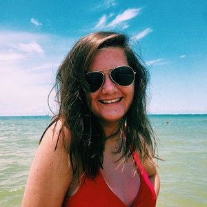 Meet your Posher, Noelle